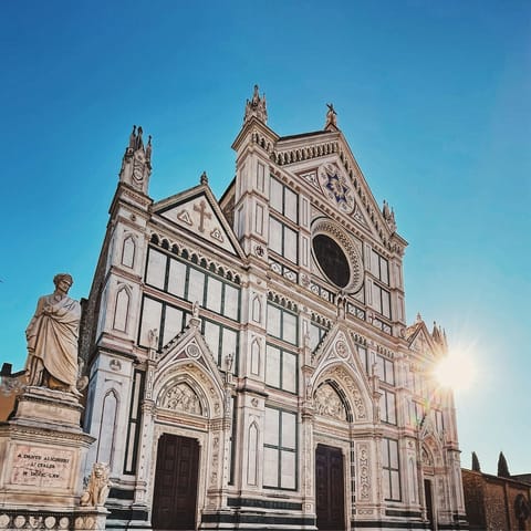 Base yourself in Piazza Santa Croce, right on your doorstep