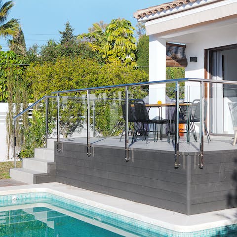 Step outside and enjoy the height of relaxation from the terrace and pool 