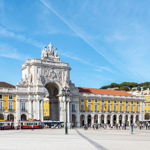 Walk to Lisbon's bustling centre at the Praça do Comércio, just minutes from your door