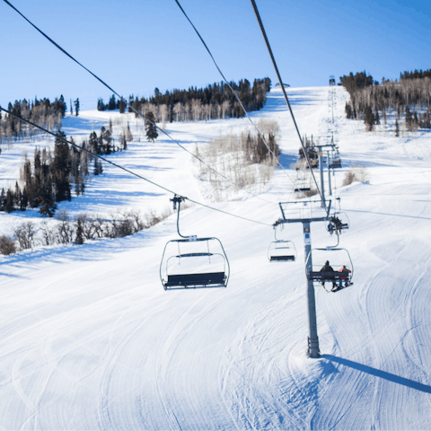 Hit the slopes at the nearby Vail Ski Resort