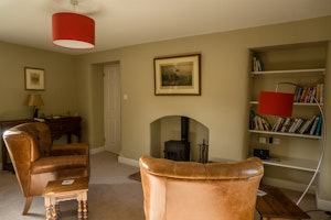 Woodland Hide Away image 9