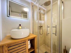 Riviera Verve image 10