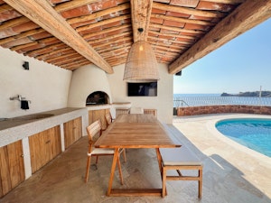 Riviera Verve image 8