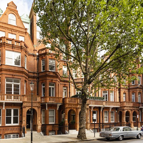 Stay in an elegant Victorian townhouse