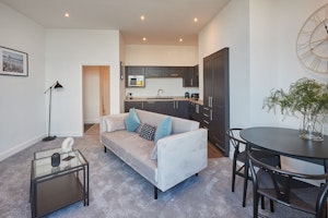 Seaview Sparkle image 12
