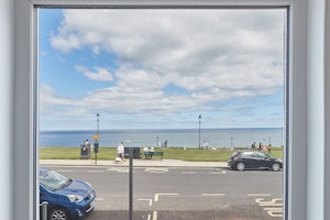Seaview Sparkle image 8