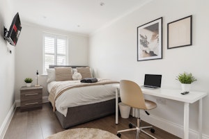 A Grand Abode image 13