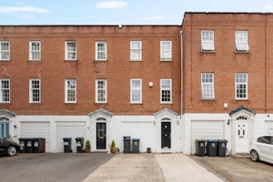 A Grand Abode image 3