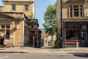The Georgian Loft image 12