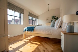 The Georgian Loft image 4