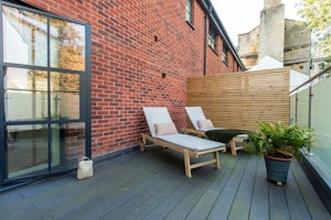 The Georgian Loft image 2