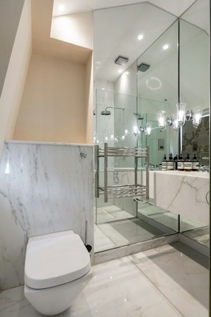 Classic Abode image 13