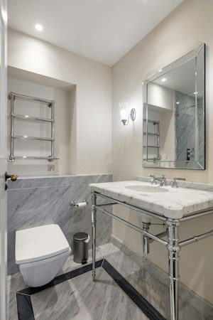 Classic Abode image 11