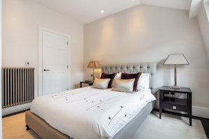 Classic Abode image 8