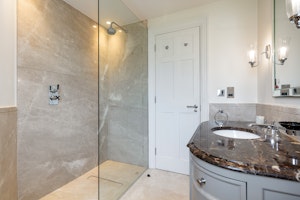 Classic Abode image 5