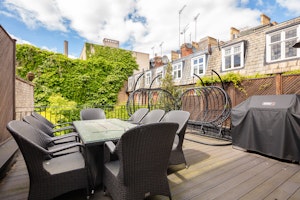 Classic Abode image 3