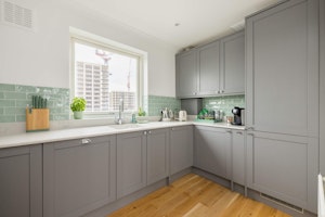 Primrose Hill Perch image 8