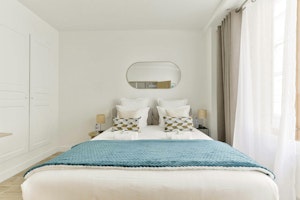 La Boutique image 7