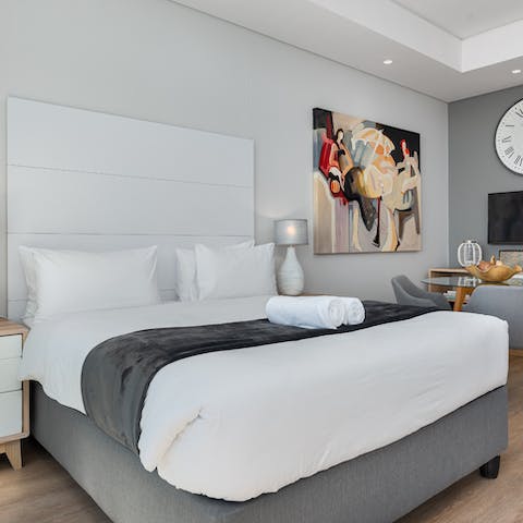 Relax in your sumptuous bed at the end of a long day exploring Cape Town