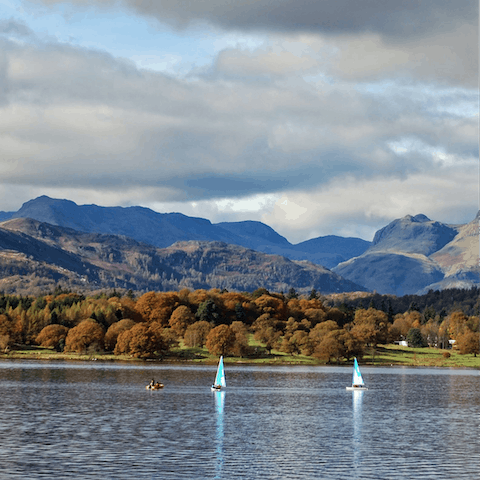 Drive eight minutes to the shores of Lake Windermere for a day of watersports