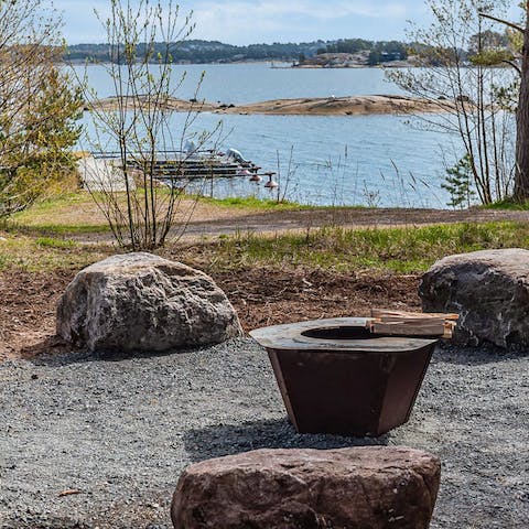 Tell stories by the firepit