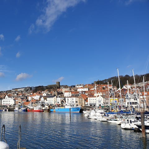 Stay just a ten-minute walk from the picturesque Scarborough seafront and embrace the nostalgic seaside charm