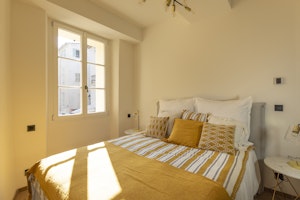 Cote d'Azur Breeze image 6