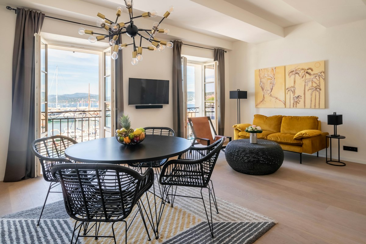 Cote d'Azur Breeze, Provence-Alpes-Côte d'Azur