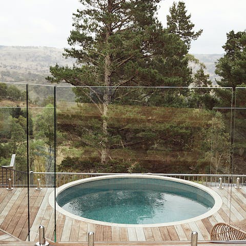 Admire the Kanimbla Valley vistas from your private pool