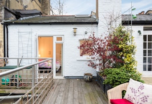 Chelsea Terrace image 7