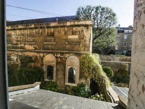 Georgian Heart image 13