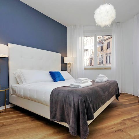 Wake up in the stylish bedrooms feeling rested and ready for another day of Rome sightseeing
