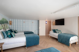 Riviera Dreams image 14