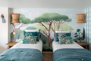 Riviera Dreams image 12