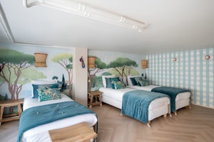 Riviera Dreams image 7