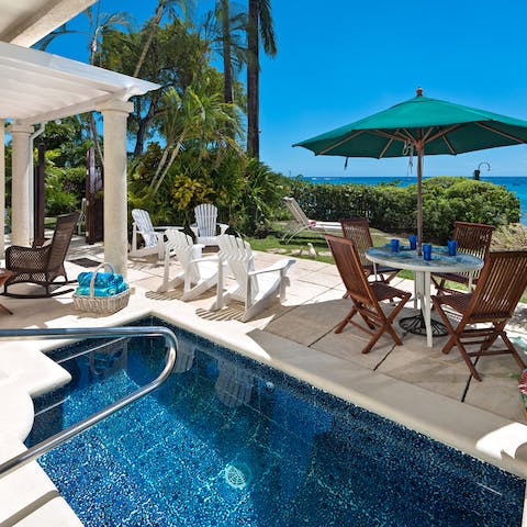 Take a refreshing dip in he pool, or tuck into an alfresco lunch on the patio