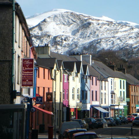 Explore Snowdonia National Park from your doorstep