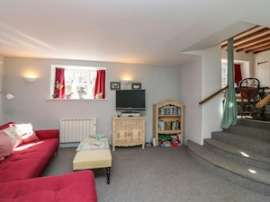 Thatched Charm image 4