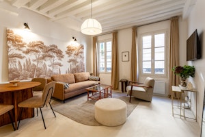 Paris Delights image 8