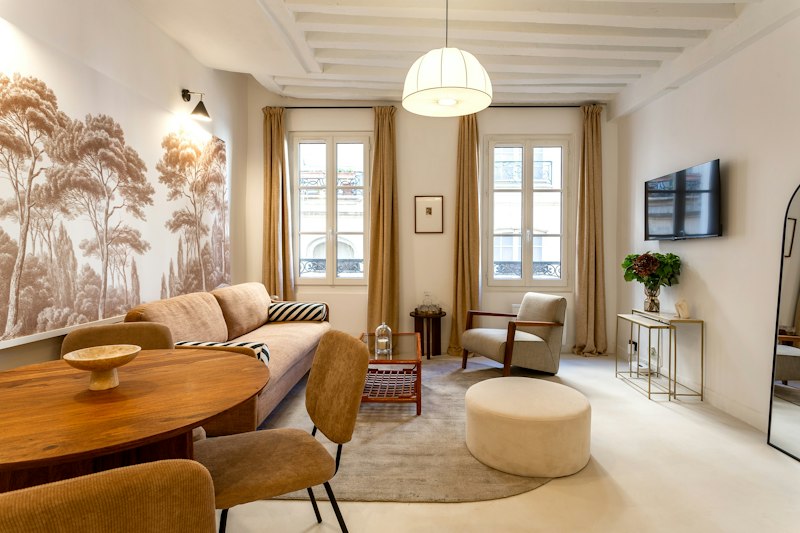 Paris Delights additional image