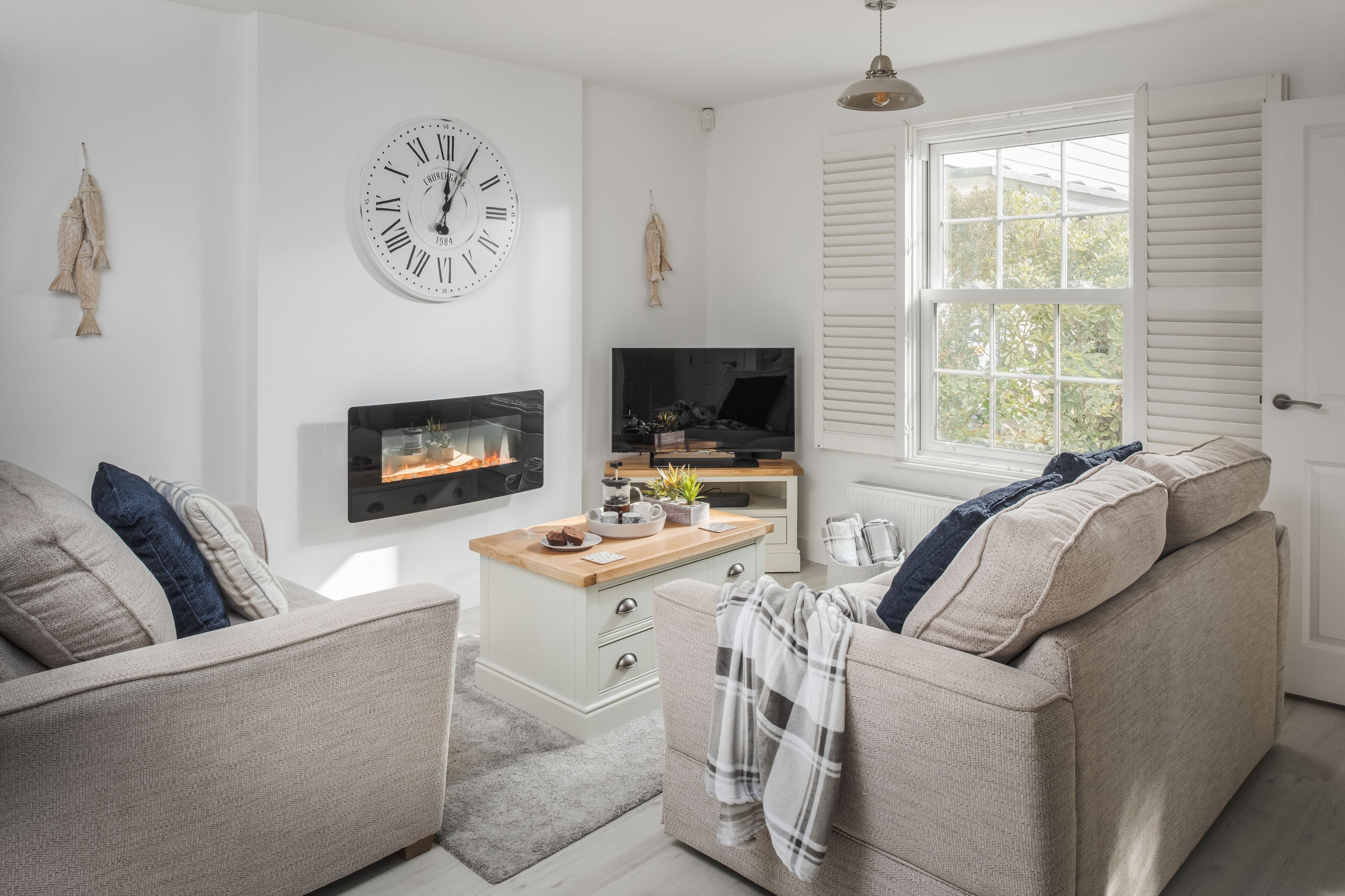 Buckets & Spades England, United Kingdom Venue Report