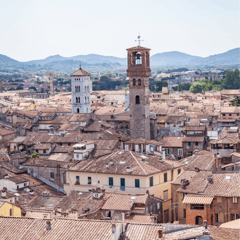 Explore historic Lucca, under a ten-minute drive away