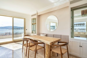 Bay of Cannes Vistas image 8