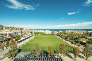 Bay of Cannes Vistas image 5