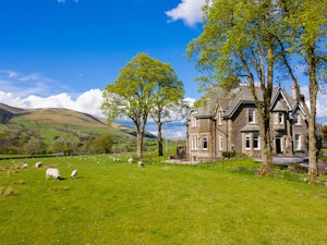 The Fell View image 2