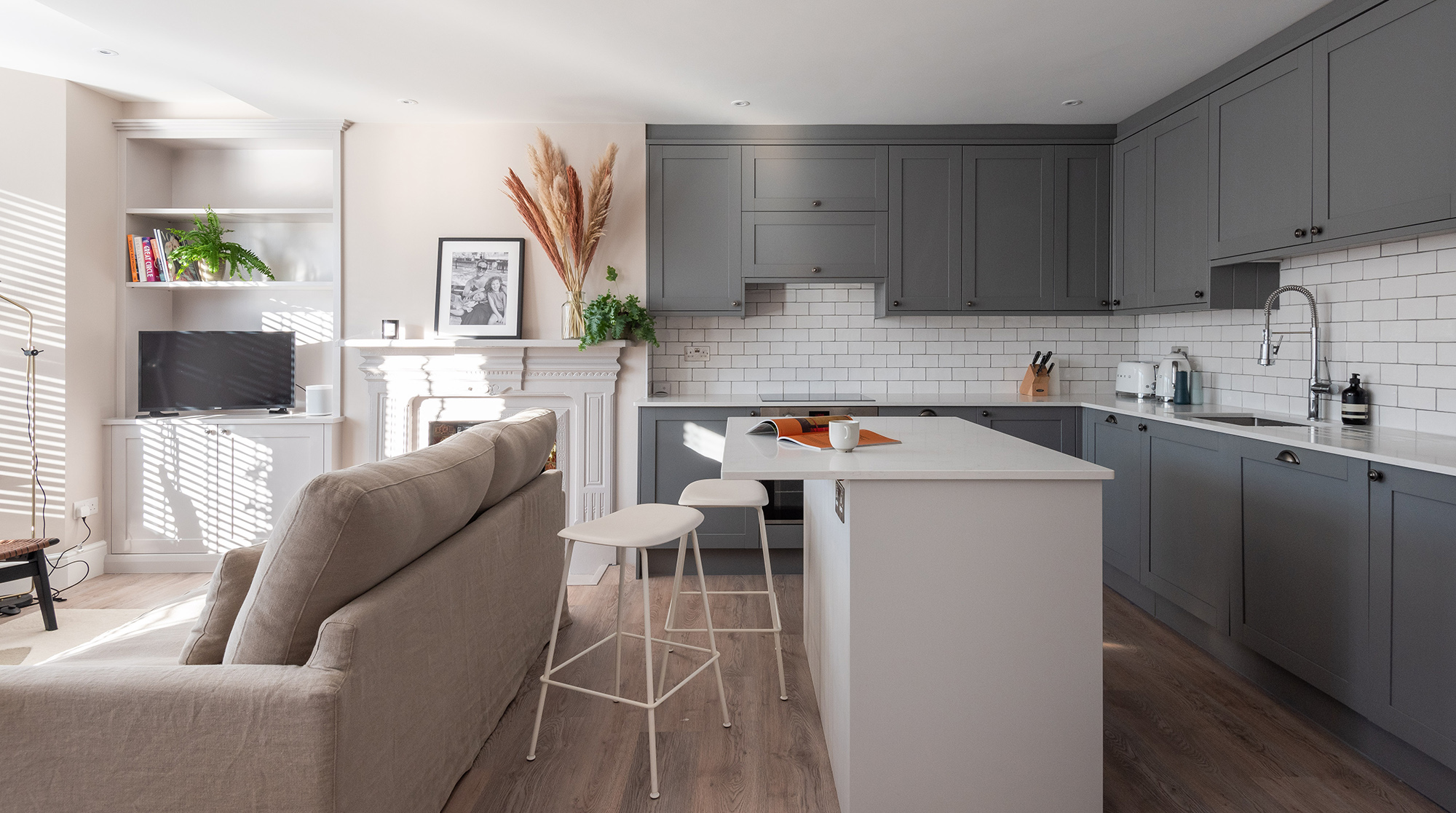 I'll Bring You Flowers London, England, United Kingdom Venue Report