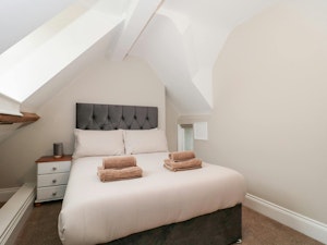 Flat 6 image 7