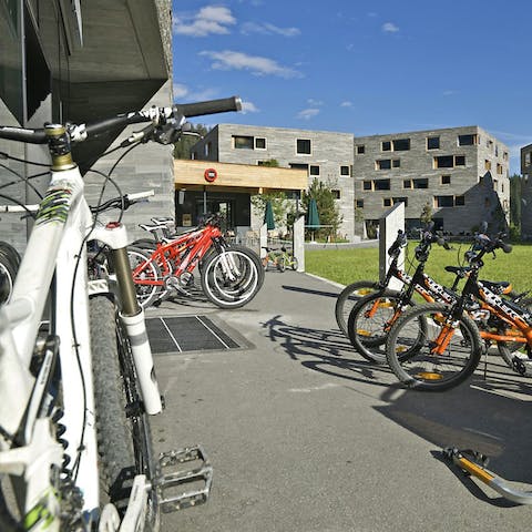Store your mountain bike on-site after taking on part of the local 330 km trail