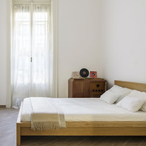 Wake up in the pared-back, comfortable bedrooms feeling rested and ready for another day of Milan sightseeing