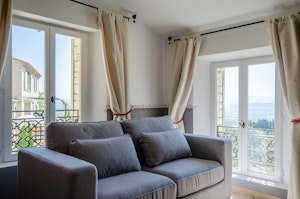 Provençal Treasure image 14